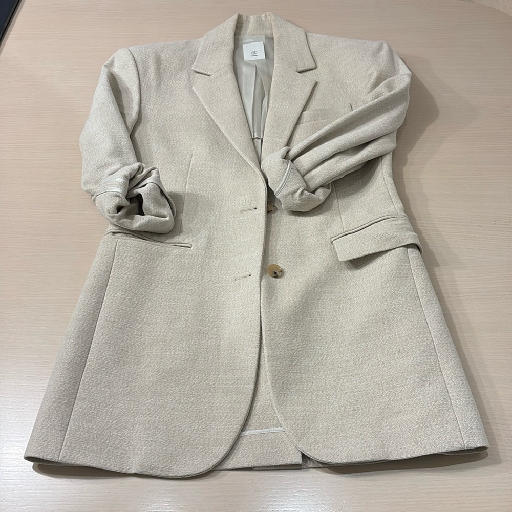 Beige structures women blazer size xs